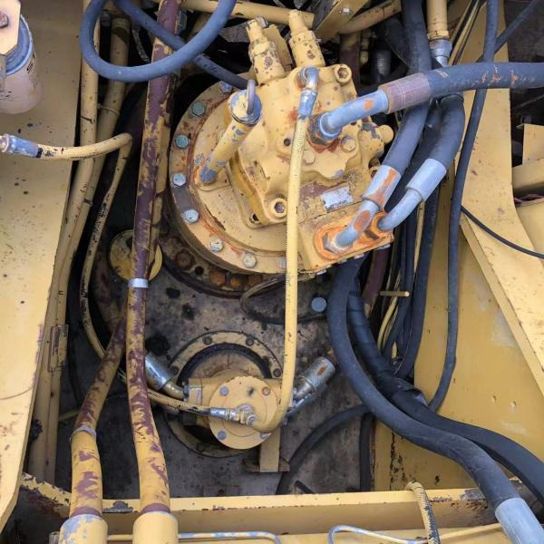 CAT 325BL - Bager gusjeničar: slika CAT 325BL - Bager gusjeničar CAT 325BL - Bager gusjeničar: slika CAT 325BL - Bager gusjeničar