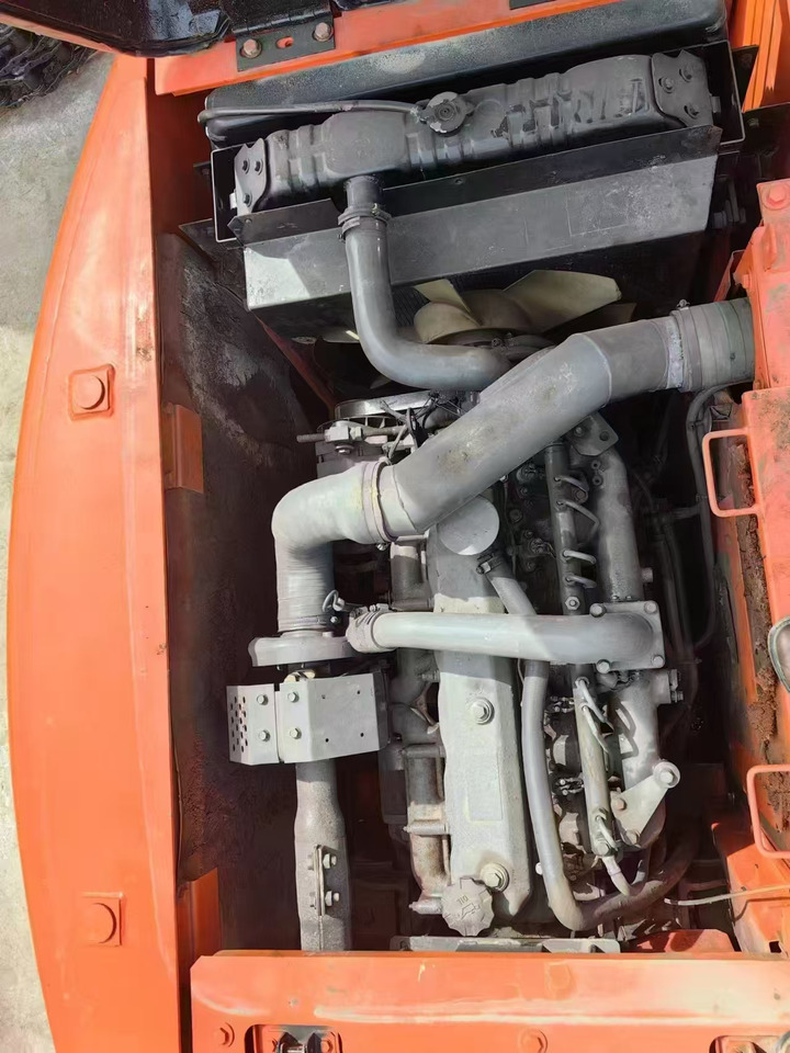 Doosan DX150 - Bager na kotačima: slika Doosan DX150 - Bager na kotačima Doosan DX150 - Bager na kotačima: slika Doosan DX150 - Bager na kotačima