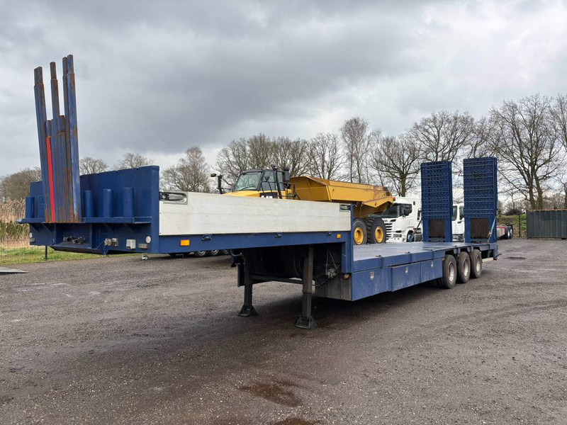 Broshuis Lowloader tieflader 3 assen leaf spring, laadklep - Poluprikolica s niskim utovarivačem: slika Broshuis Lowloader tieflader 3 assen leaf spring, laadklep - Poluprikolica s niskim utovarivačem Broshuis Lowloader tieflader 3 assen leaf spring, laadklep - Poluprikolica s niskim utovarivačem: slika Broshuis Lowloader tieflader 3 assen leaf spring, laadklep - Poluprikolica s niskim utovarivačem