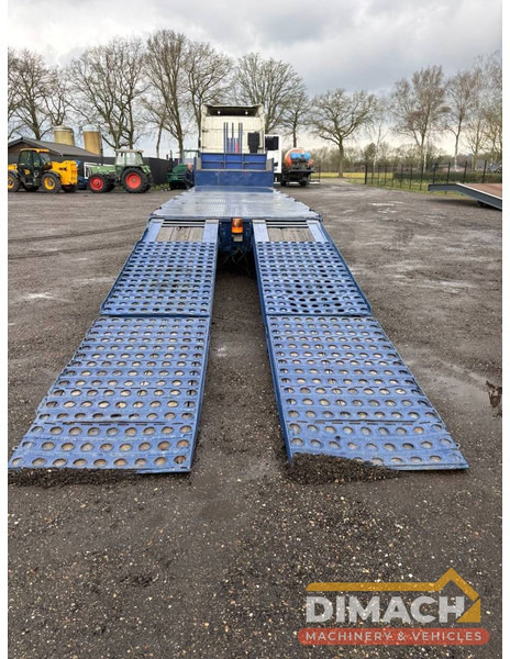 Broshuis Lowloader tieflader 3 assen leaf spring, laadklep - Poluprikolica s niskim utovarivačem: slika Broshuis Lowloader tieflader 3 assen leaf spring, laadklep - Poluprikolica s niskim utovarivačem Broshuis Lowloader tieflader 3 assen leaf spring, laadklep - Poluprikolica s niskim utovarivačem: slika Broshuis Lowloader tieflader 3 assen leaf spring, laadklep - Poluprikolica s niskim utovarivačem