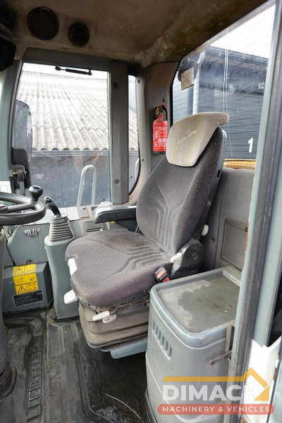 Liebherr L556 Like new!! Airco, quick coupler, skeleton bucket with teeths - Utovarivač: slika Liebherr L556 Like new!! Airco, quick coupler, skeleton bucket with teeths - Utovarivač Liebherr L556 Like new!! Airco, quick coupler, skeleton bucket with teeths - Utovarivač: slika Liebherr L556 Like new!! Airco, quick coupler, skeleton bucket with teeths - Utovarivač