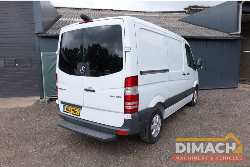 Mercedes-Benz Sprinter 316 CDI 2.2 automaat, airco euro 6 L1H1 - Furgon: slika Mercedes-Benz Sprinter 316 CDI 2.2 automaat, airco euro 6 L1H1 - Furgon Mercedes-Benz Sprinter 316 CDI 2.2 automaat, airco euro 6 L1H1 - Furgon: slika Mercedes-Benz Sprinter 316 CDI 2.2 automaat, airco euro 6 L1H1 - Furgon