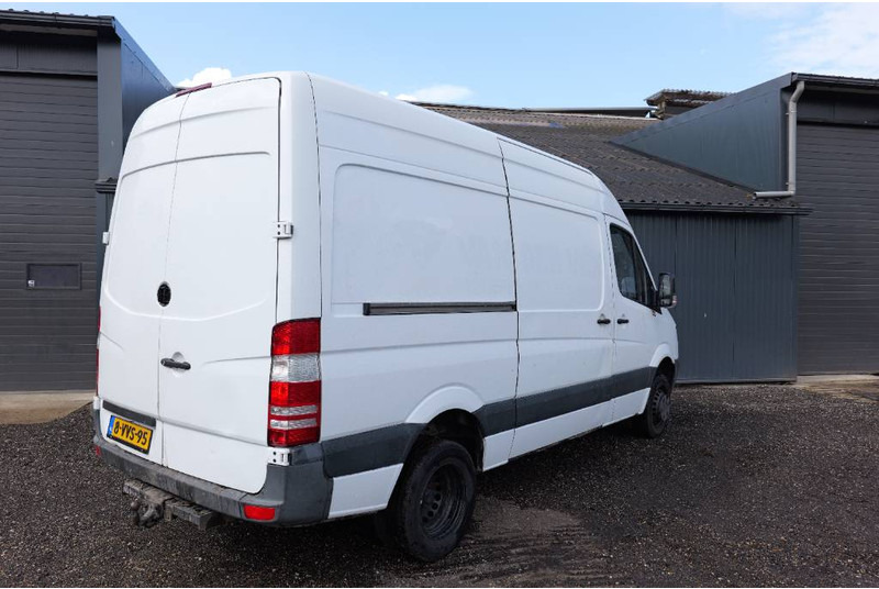 Mercedes-Benz Sprinter 513 CDI L2H2 automatic - Dostavno vozilo sa zatvorenim sandukom: slika Mercedes-Benz Sprinter 513 CDI L2H2 automatic - Dostavno vozilo sa zatvorenim sandukom Mercedes-Benz Sprinter 513 CDI L2H2 automatic - Dostavno vozilo sa zatvorenim sandukom: slika Mercedes-Benz Sprinter 513 CDI L2H2 automatic - Dostavno vozilo sa zatvorenim sandukom