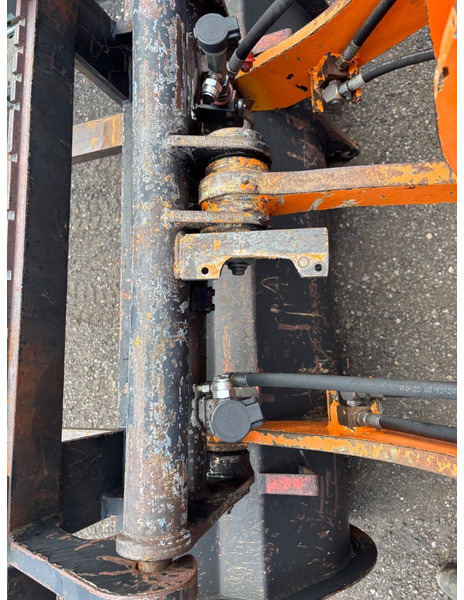 Utovarivač na kotačima Schaeff SKL 834 Terex, bucket forks: slika Utovarivač na kotačima Schaeff SKL 834 Terex, bucket forks