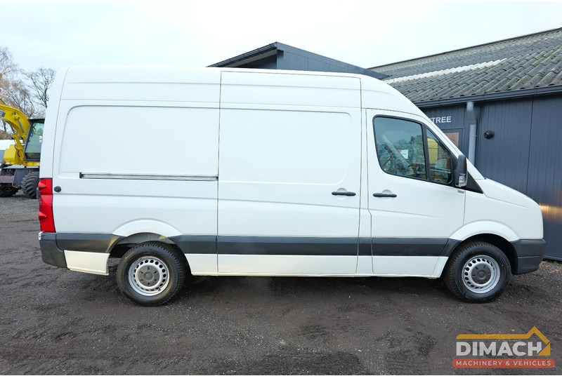 Volkswagen Crafter Tempomat L2H2 airco Euro 5 - lage km - trekhaak - Furgon: slika Volkswagen Crafter Tempomat L2H2 airco Euro 5 - lage km - trekhaak - Furgon Volkswagen Crafter Tempomat L2H2 airco Euro 5 - lage km - trekhaak - Furgon: slika Volkswagen Crafter Tempomat L2H2 airco Euro 5 - lage km - trekhaak - Furgon