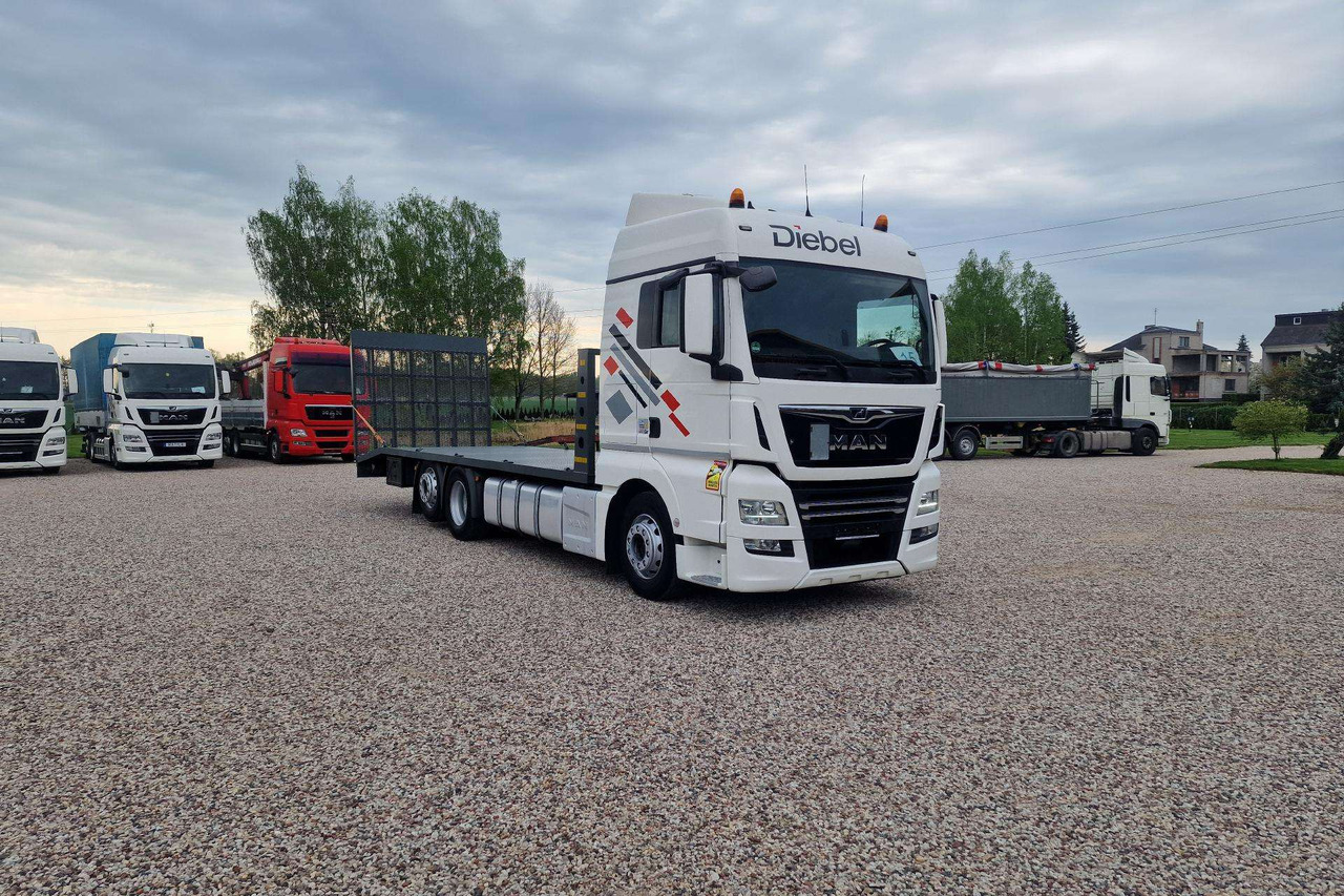 MAN TGX 26.420 - Kamion za vuču: slika MAN TGX 26.420 - Kamion za vuču MAN TGX 26.420 - Kamion za vuču: slika MAN TGX 26.420 - Kamion za vuču