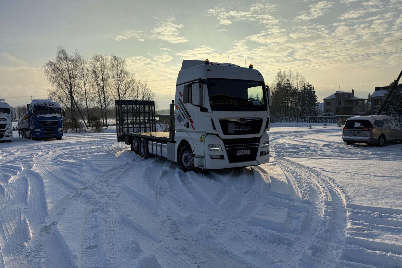 MAN TGX 26.420 - Autotransporter: slika MAN TGX 26.420 - Autotransporter MAN TGX 26.420 - Autotransporter: slika MAN TGX 26.420 - Autotransporter