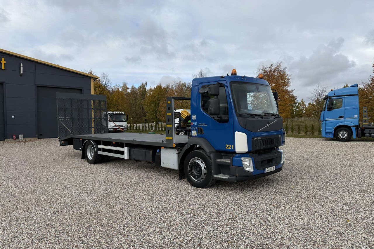 Volvo FL 250 - Autotransporter: slika  Volvo FL 250 - Autotransporter Volvo FL 250 - Autotransporter: slika  Volvo FL 250 - Autotransporter