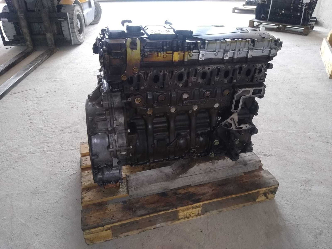 Glowica Mercedes om936 mp4 silnik euro6 Setra Class New Holland - Motor: slika Glowica Mercedes om936 mp4 silnik euro6 Setra Class New Holland - Motor Glowica Mercedes om936 mp4 silnik euro6 Setra Class New Holland - Motor: slika Glowica Mercedes om936 mp4 silnik euro6 Setra Class New Holland - Motor