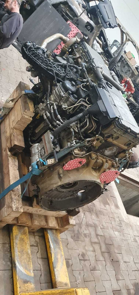 Silnik Mercedes OM 471 mp4 eur6 od 2012 do 2017 - Motor: slika Silnik Mercedes OM 471 mp4 eur6 od 2012 do 2017 - Motor Silnik Mercedes OM 471 mp4 eur6 od 2012 do 2017 - Motor: slika Silnik Mercedes OM 471 mp4 eur6 od 2012 do 2017 - Motor