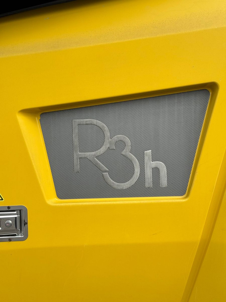 KEESTRACK R3H Mobile Brecheranlage mit Siebmodul - Mobilna drobilica: slika KEESTRACK R3H Mobile Brecheranlage mit Siebmodul - Mobilna drobilica KEESTRACK R3H Mobile Brecheranlage mit Siebmodul - Mobilna drobilica: slika KEESTRACK R3H Mobile Brecheranlage mit Siebmodul - Mobilna drobilica