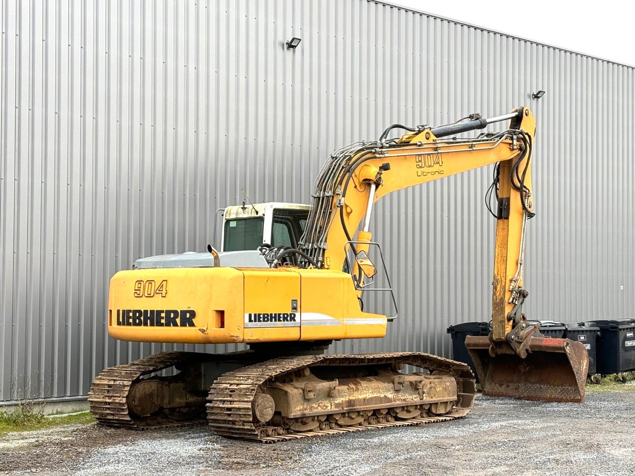 Liebherr R904C HDSL - Bager gusjeničar: slika Liebherr R904C HDSL - Bager gusjeničar Liebherr R904C HDSL - Bager gusjeničar: slika Liebherr R904C HDSL - Bager gusjeničar