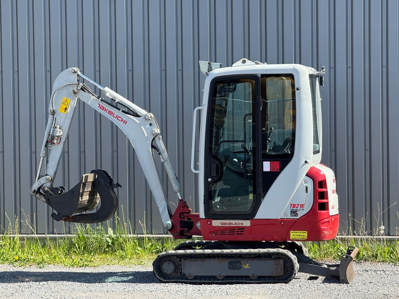 Takeuchi TB216 - Mini bager: slika Takeuchi TB216 - Mini bager Takeuchi TB216 - Mini bager: slika Takeuchi TB216 - Mini bager