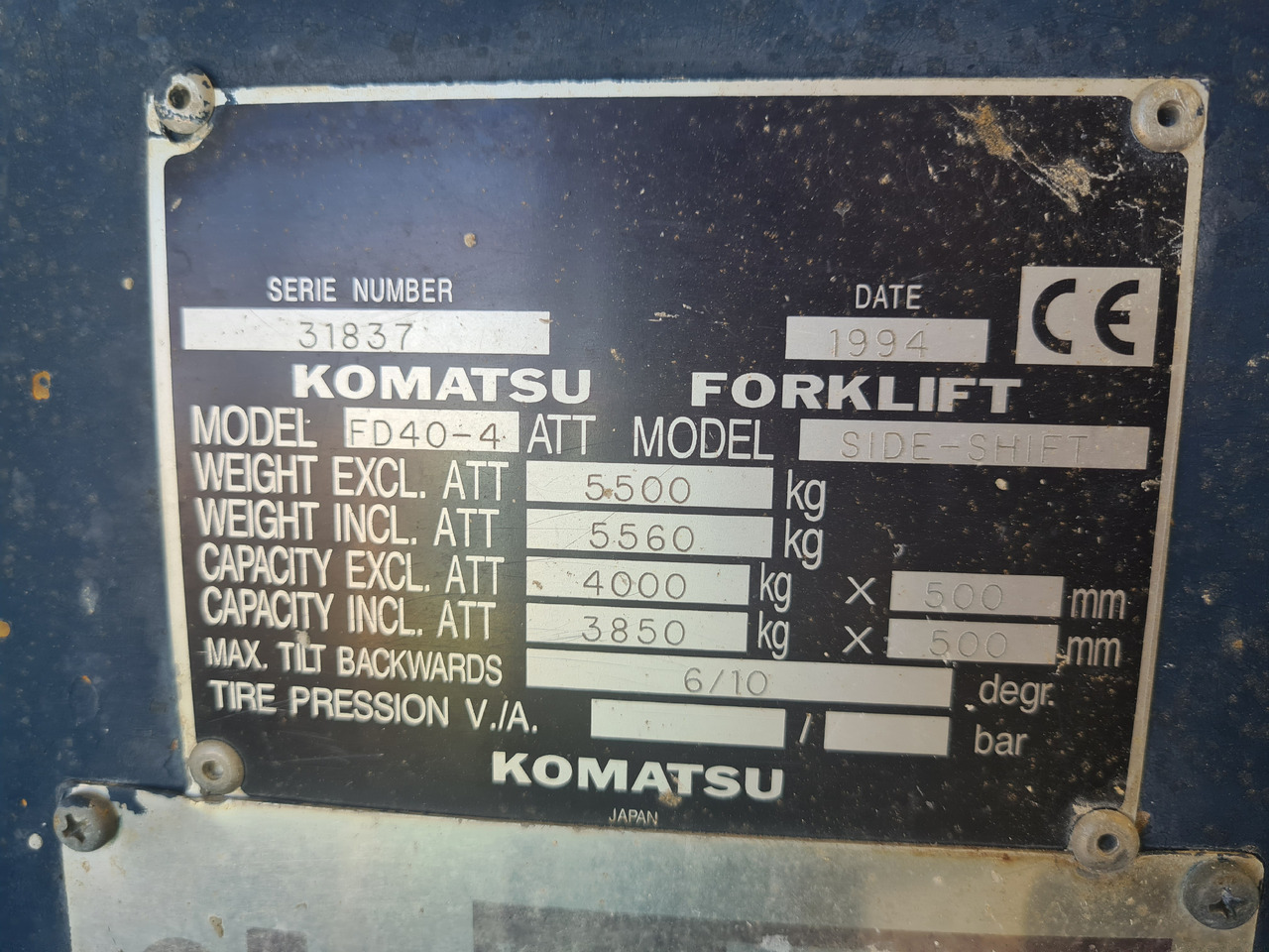 KOMATSU FD40-4 - Oprema za rukovanje materijalima: slika KOMATSU FD40-4 - Oprema za rukovanje materijalima KOMATSU FD40-4 - Oprema za rukovanje materijalima: slika KOMATSU FD40-4 - Oprema za rukovanje materijalima