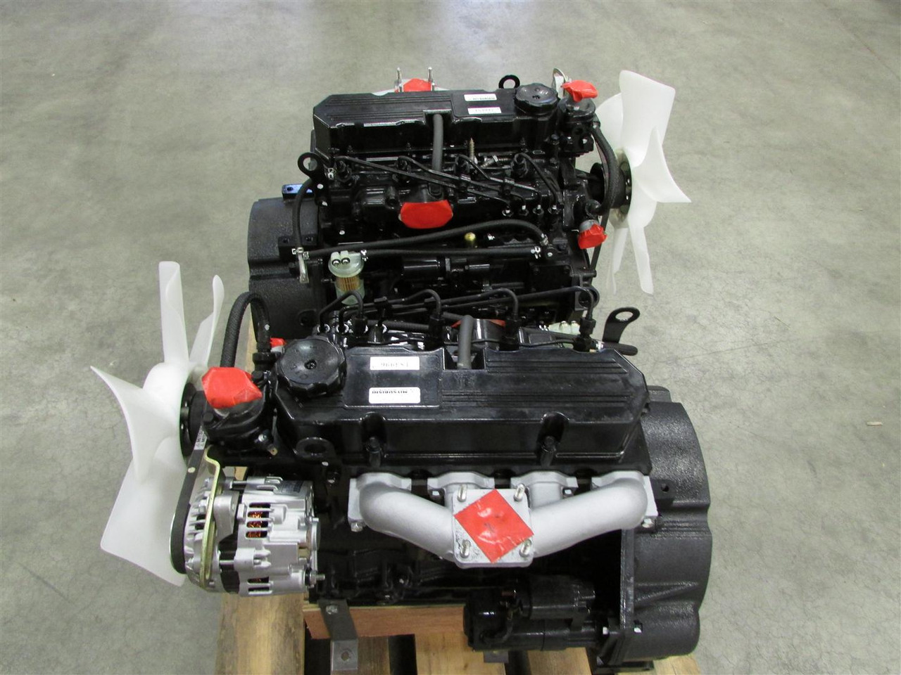 Mitsubishi NEW Engine S4L2-Z562SD / S4L2-61SD - Motor za Drugi strojevi: slika Mitsubishi NEW Engine S4L2-Z562SD / S4L2-61SD - Motor za Drugi strojevi Mitsubishi NEW Engine S4L2-Z562SD / S4L2-61SD - Motor za Drugi strojevi: slika Mitsubishi NEW Engine S4L2-Z562SD / S4L2-61SD - Motor za Drugi strojevi