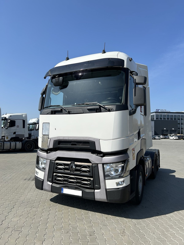 Renault T520 - Tegljač: slika Renault T520 - Tegljač Renault T520 - Tegljač: slika Renault T520 - Tegljač