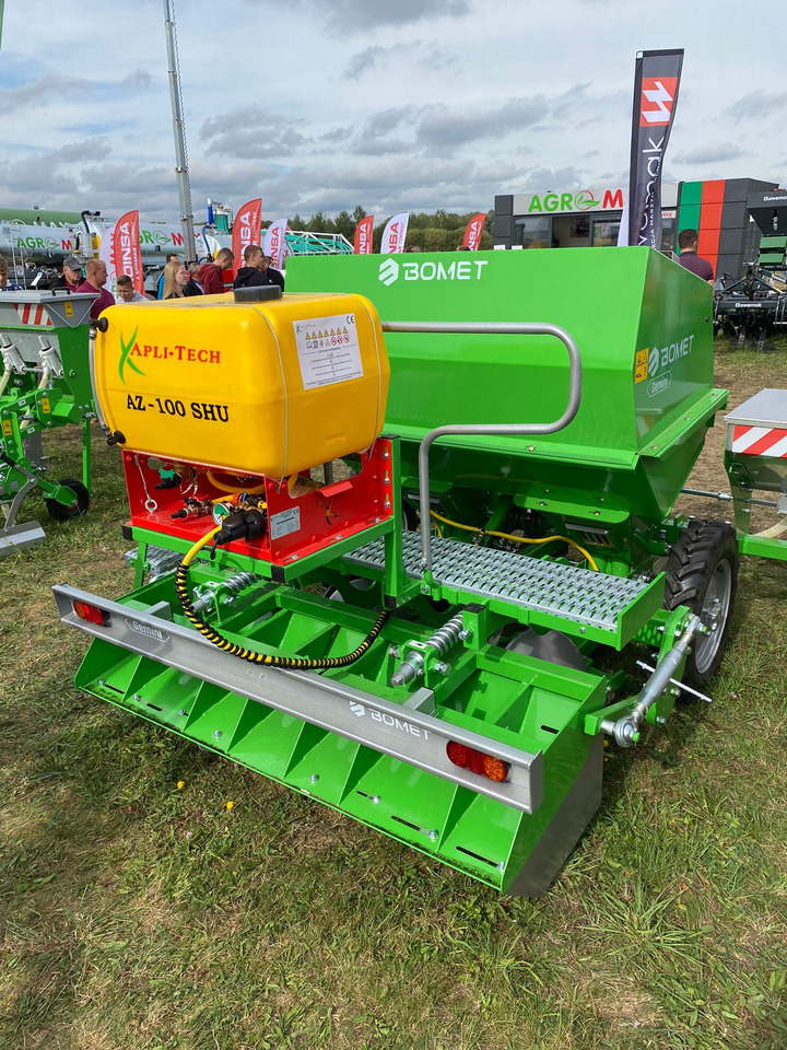 Bomet Kartoffelpflanzmaschine / Potato planter / Planteuse de pomme de terre / Piantapatate / Sadzarka ziemniaków - Sadilica za krumpir: slika Bomet Kartoffelpflanzmaschine / Potato planter / Planteuse de pomme de terre / Piantapatate / Sadzarka ziemniaków - Sadilica za krumpir Bomet Kartoffelpflanzmaschine / Potato planter / Planteuse de pomme de terre / Piantapatate / Sadzarka ziemniaków - Sadilica za krumpir: slika Bomet Kartoffelpflanzmaschine / Potato planter / Planteuse de pomme de terre / Piantapatate / Sadzarka ziemniaków - Sadilica za krumpir