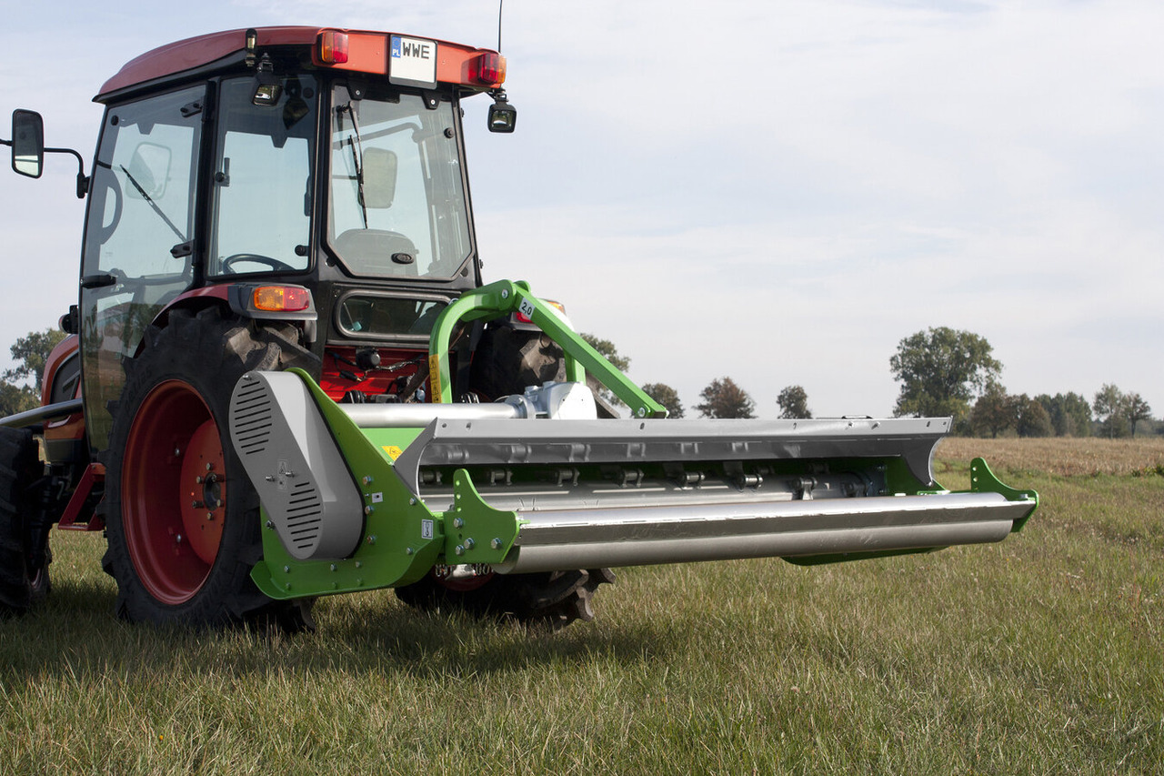 Novi Malčer sa čekićima Bomet Schlegelmulcher / Flail mower / Faucheuse à fléaux / Condizionatore a flagelli / Мульчер / Kosiarka bijakowa Indus 2 m: slika Novi Malčer sa čekićima Bomet Schlegelmulcher / Flail mower / Faucheuse à fléaux / Condizionatore a flagelli / Мульчер / Kosiarka bijakowa Indus 2 m