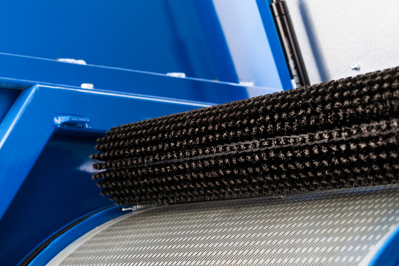 Dozamech Getreidereingier / Grain cleaner / Nettoyeur de céréales / Limpiadora de tambor para cerea / Pulitrice a tamburo per cereali / Барабанный очиститель для зерновых культур / Czyszczalnia bębnowa do zbóż - Čistač žitarica: slika Dozamech Getreidereingier / Grain cleaner / Nettoyeur de céréales / Limpiadora de tambor para cerea / Pulitrice a tamburo per cereali / Барабанный очиститель для зерновых культур / Czyszczalnia bębnowa do zbóż - Čistač žitarica Dozamech Getreidereingier / Grain cleaner / Nettoyeur de céréales / Limpiadora de tambor para cerea / Pulitrice a tamburo per cereali / Барабанный очиститель для зерновых культур / Czyszczalnia bębnowa do zbóż - Čistač žitarica: slika Dozamech Getreidereingier / Grain cleaner / Nettoyeur de céréales / Limpiadora de tambor para cerea / Pulitrice a tamburo per cereali / Барабанный очиститель для зерновых культур / Czyszczalnia bębnowa do zbóż - Čistač žitarica