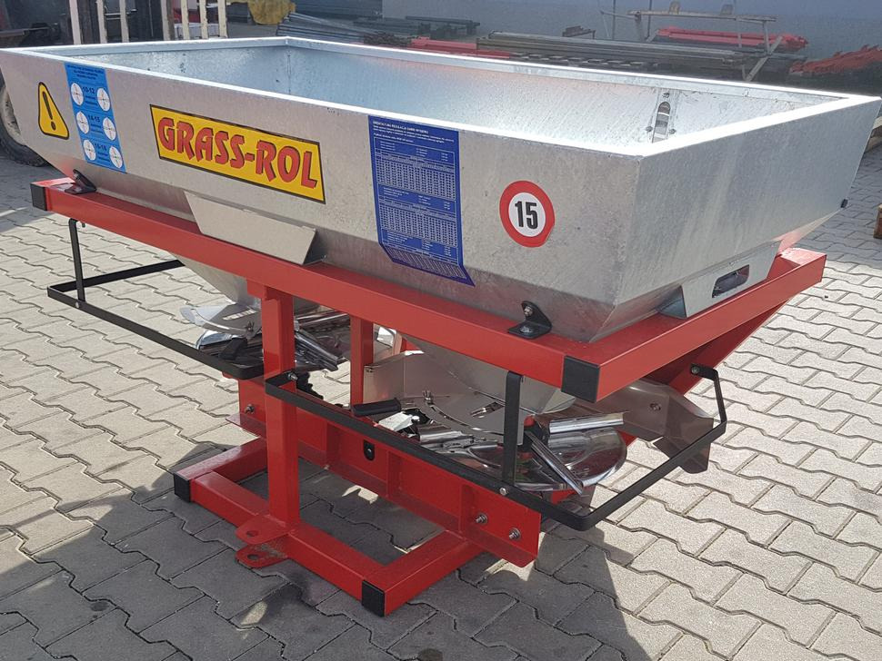 Grass-Rol Düngerstreuer / Fertilizer spreader / Epandeur d'engrais / Spandiconcime / Разбрасыватель минеральных удобрений / Rozsiewacz nawozu 600 l - Rasipač gnojiva: slika Grass-Rol Düngerstreuer / Fertilizer spreader / Epandeur d'engrais / Spandiconcime / Разбрасыватель минеральных удобрений / Rozsiewacz nawozu 600 l - Rasipač gnojiva Grass-Rol Düngerstreuer / Fertilizer spreader / Epandeur d'engrais / Spandiconcime / Разбрасыватель минеральных удобрений / Rozsiewacz nawozu 600 l - Rasipač gnojiva: slika Grass-Rol Düngerstreuer / Fertilizer spreader / Epandeur d'engrais / Spandiconcime / Разбрасыватель минеральных удобрений / Rozsiewacz nawozu 600 l - Rasipač gnojiva