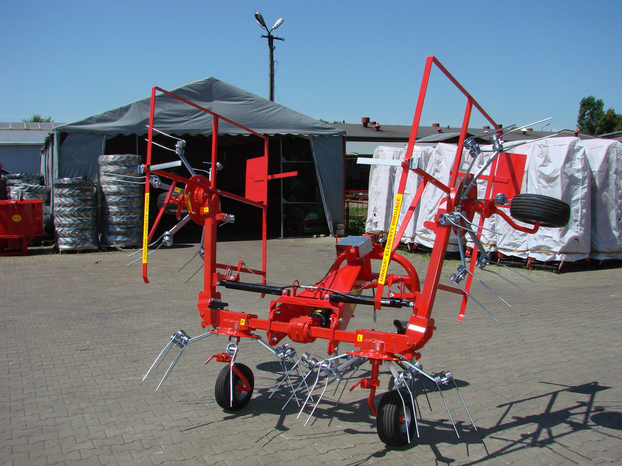 JAR-MET Schwader / Tedder / Faneuse / Przetrząsacz 5,2 m - Prevrtač sijena/ Grabulje: slika JAR-MET Schwader / Tedder / Faneuse / Przetrząsacz 5,2 m - Prevrtač sijena/ Grabulje JAR-MET Schwader / Tedder / Faneuse / Przetrząsacz 5,2 m - Prevrtač sijena/ Grabulje: slika JAR-MET Schwader / Tedder / Faneuse / Przetrząsacz 5,2 m - Prevrtač sijena/ Grabulje