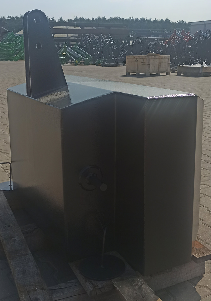 METAL-TECHNIK Betongewicht / Ballast / Masse / Zavorra / Утяжелитель / Obciążnik 800 kg - Protuuteg za Traktor: slika METAL-TECHNIK Betongewicht / Ballast / Masse / Zavorra / Утяжелитель / Obciążnik 800 kg - Protuuteg za Traktor METAL-TECHNIK Betongewicht / Ballast / Masse / Zavorra / Утяжелитель / Obciążnik 800 kg - Protuuteg za Traktor: slika METAL-TECHNIK Betongewicht / Ballast / Masse / Zavorra / Утяжелитель / Obciążnik 800 kg - Protuuteg za Traktor