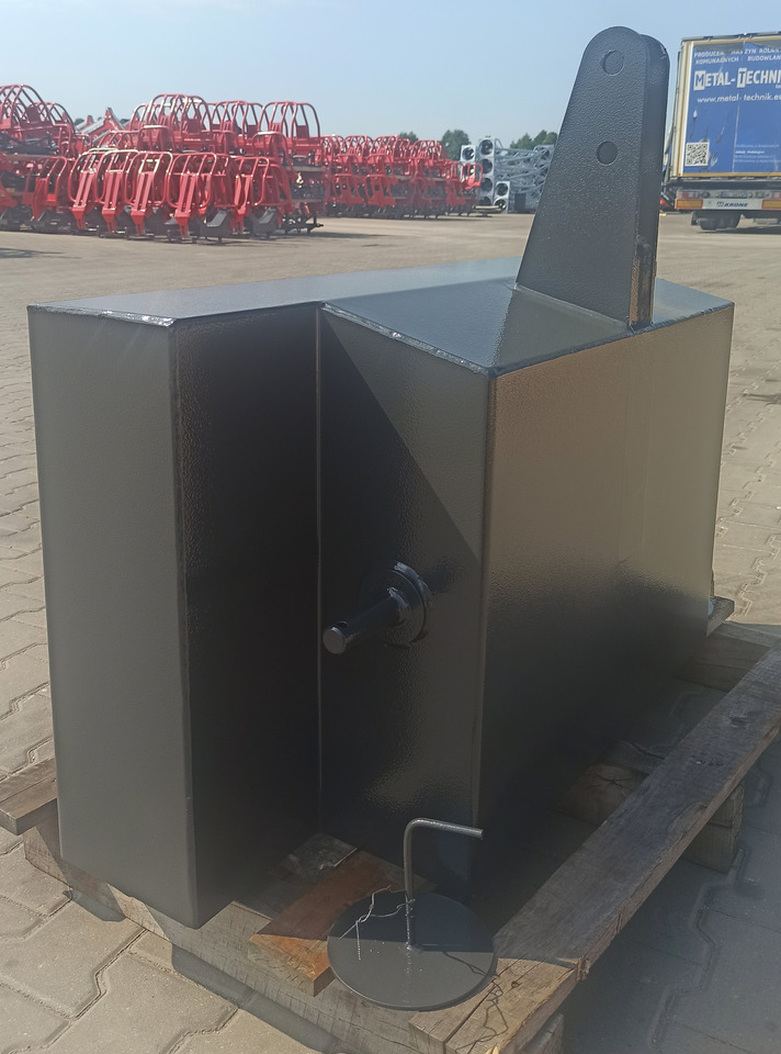 METAL-TECHNIK Betongewicht / Ballast / Masse / Zavorra / Утяжелитель / Obciążnik 800 kg - Protuuteg za Traktor: slika METAL-TECHNIK Betongewicht / Ballast / Masse / Zavorra / Утяжелитель / Obciążnik 800 kg - Protuuteg za Traktor METAL-TECHNIK Betongewicht / Ballast / Masse / Zavorra / Утяжелитель / Obciążnik 800 kg - Protuuteg za Traktor: slika METAL-TECHNIK Betongewicht / Ballast / Masse / Zavorra / Утяжелитель / Obciążnik 800 kg - Protuuteg za Traktor