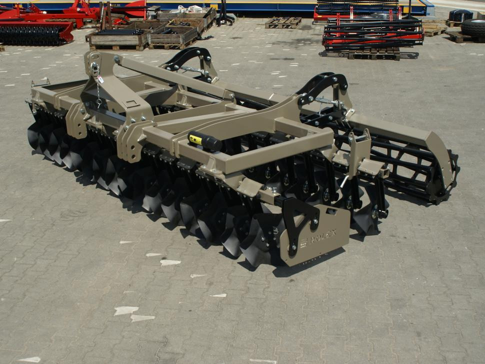 ROLEX Scheibenegge / Cross-Cutter harrow / Dechaumeur cross-cutter / Cross Cutter erpice / Борона с поперечным катком жёсткий/ Brona cross cutter sztywna 4 m - Tanjurača: slika ROLEX Scheibenegge / Cross-Cutter harrow / Dechaumeur cross-cutter / Cross Cutter erpice / Борона с поперечным катком жёсткий/ Brona cross cutter sztywna 4 m - Tanjurača ROLEX Scheibenegge / Cross-Cutter harrow / Dechaumeur cross-cutter / Cross Cutter erpice / Борона с поперечным катком жёсткий/ Brona cross cutter sztywna 4 m - Tanjurača: slika ROLEX Scheibenegge / Cross-Cutter harrow / Dechaumeur cross-cutter / Cross Cutter erpice / Борона с поперечным катком жёсткий/ Brona cross cutter sztywna 4 m - Tanjurača