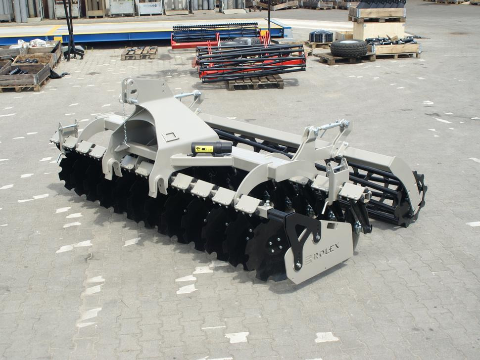 ROLEX Scheibenegge / Discs harrow / Dechaumeur à disques / Erpice a dischi / Cultivador de discos / Дисковая борона / Agregat talerzowy uprawowy 3 m - Tanjurača: slika ROLEX Scheibenegge / Discs harrow / Dechaumeur à disques / Erpice a dischi / Cultivador de discos / Дисковая борона / Agregat talerzowy uprawowy 3 m - Tanjurača ROLEX Scheibenegge / Discs harrow / Dechaumeur à disques / Erpice a dischi / Cultivador de discos / Дисковая борона / Agregat talerzowy uprawowy 3 m - Tanjurača: slika ROLEX Scheibenegge / Discs harrow / Dechaumeur à disques / Erpice a dischi / Cultivador de discos / Дисковая борона / Agregat talerzowy uprawowy 3 m - Tanjurača
