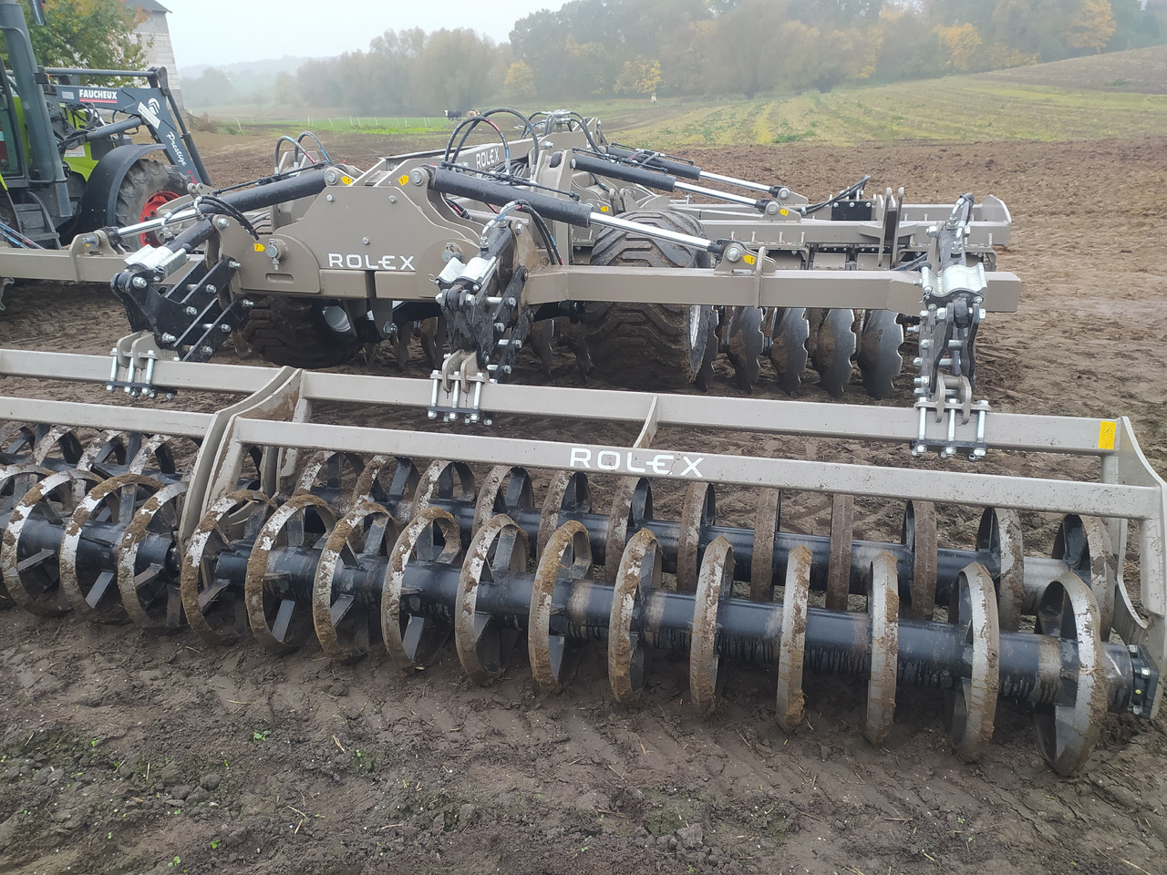 ROLEX Scheibenegge / Hydraulic discs harrow / Dechaumeur à disques / Erpice a dischi / Grada de discos / Дисковая борона / Brona talerzowa 5 m - Tanjurača: slika ROLEX Scheibenegge / Hydraulic discs harrow / Dechaumeur à disques / Erpice a dischi / Grada de discos / Дисковая борона / Brona talerzowa 5 m - Tanjurača ROLEX Scheibenegge / Hydraulic discs harrow / Dechaumeur à disques / Erpice a dischi / Grada de discos / Дисковая борона / Brona talerzowa 5 m - Tanjurača: slika ROLEX Scheibenegge / Hydraulic discs harrow / Dechaumeur à disques / Erpice a dischi / Grada de discos / Дисковая борона / Brona talerzowa 5 m - Tanjurača
