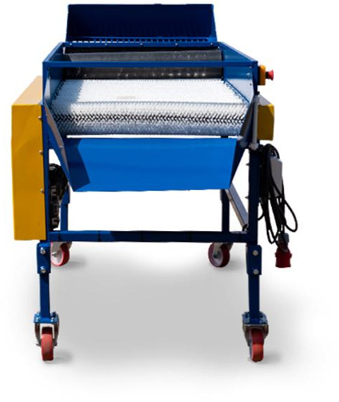ROLMET Bürstenmaschine / Potato brush cleaner / Nettoyeuse à brosse / Pulitore a spazzole / Очиститель / Czyszczarka szczotkowa - Stroj za krumpir: slika ROLMET Bürstenmaschine / Potato brush cleaner / Nettoyeuse à brosse / Pulitore a spazzole / Очиститель / Czyszczarka szczotkowa - Stroj za krumpir ROLMET Bürstenmaschine / Potato brush cleaner / Nettoyeuse à brosse / Pulitore a spazzole / Очиститель / Czyszczarka szczotkowa - Stroj za krumpir: slika ROLMET Bürstenmaschine / Potato brush cleaner / Nettoyeuse à brosse / Pulitore a spazzole / Очиститель / Czyszczarka szczotkowa - Stroj za krumpir