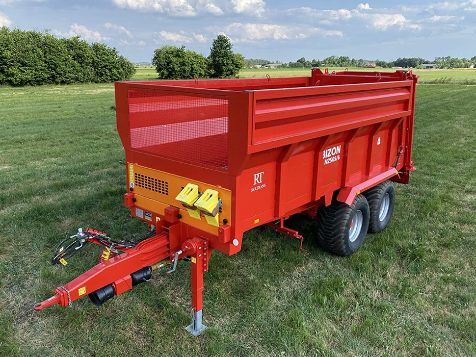 Roltrans Miststreuer / Manure spreader / Epandeur à fumier / Spandiletame / Разбрасыватель органических удобрений / Rozrzutnik obornika N205S/6 BIZON 14 t - Rasipač stajskog gnoja: slika Roltrans Miststreuer / Manure spreader / Epandeur à fumier / Spandiletame / Разбрасыватель органических удобрений / Rozrzutnik obornika N205S/6 BIZON 14 t - Rasipač stajskog gnoja Roltrans Miststreuer / Manure spreader / Epandeur à fumier / Spandiletame / Разбрасыватель органических удобрений / Rozrzutnik obornika N205S/6 BIZON 14 t - Rasipač stajskog gnoja: slika Roltrans Miststreuer / Manure spreader / Epandeur à fumier / Spandiletame / Разбрасыватель органических удобрений / Rozrzutnik obornika N205S/6 BIZON 14 t - Rasipač stajskog gnoja
