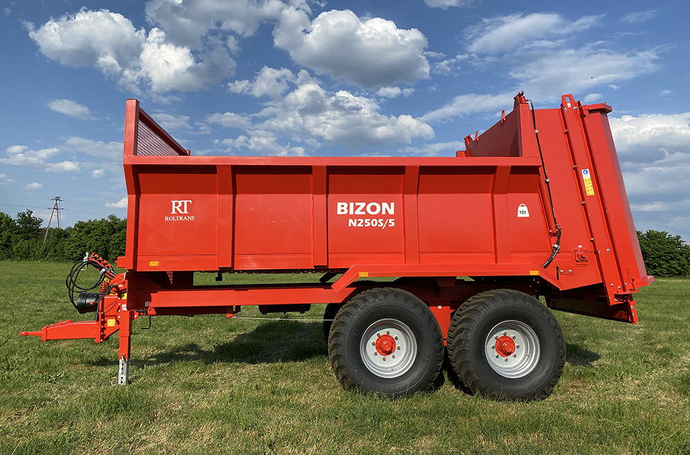 Roltrans Miststreuer / Manure spreader / Epandeur à fumier / Spandiletame / Разбрасыватель органических удобрений / Rozrzutnik obornika N250S/5 10 t - Rasipač stajskog gnoja: slika Roltrans Miststreuer / Manure spreader / Epandeur à fumier / Spandiletame / Разбрасыватель органических удобрений / Rozrzutnik obornika N250S/5 10 t - Rasipač stajskog gnoja Roltrans Miststreuer / Manure spreader / Epandeur à fumier / Spandiletame / Разбрасыватель органических удобрений / Rozrzutnik obornika N250S/5 10 t - Rasipač stajskog gnoja: slika Roltrans Miststreuer / Manure spreader / Epandeur à fumier / Spandiletame / Разбрасыватель органических удобрений / Rozrzutnik obornika N250S/5 10 t - Rasipač stajskog gnoja