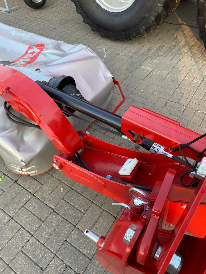Spawex Scheibenmäher / Disc mower / Faucheuse à disques / Falciatrice a dischi / Segadora de discos / Дисковая косилка / Kosiarka dyskowa 2,8 m - Kosilica: slika Spawex Scheibenmäher / Disc mower / Faucheuse à disques / Falciatrice a dischi / Segadora de discos / Дисковая косилка / Kosiarka dyskowa 2,8 m - Kosilica Spawex Scheibenmäher / Disc mower / Faucheuse à disques / Falciatrice a dischi / Segadora de discos / Дисковая косилка / Kosiarka dyskowa 2,8 m - Kosilica: slika Spawex Scheibenmäher / Disc mower / Faucheuse à disques / Falciatrice a dischi / Segadora de discos / Дисковая косилка / Kosiarka dyskowa 2,8 m - Kosilica