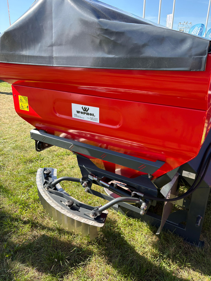 Novi Rasipač gnojiva WOPROL Düngerstreuer / Fertilizer spreader / Epandeur d'engrais / Rozsiewacz nawozów 600 kg: slika Novi Rasipač gnojiva WOPROL Düngerstreuer / Fertilizer spreader / Epandeur d'engrais / Rozsiewacz nawozów 600 kg Novi Rasipač gnojiva WOPROL Düngerstreuer / Fertilizer spreader / Epandeur d'engrais / Rozsiewacz nawozów 600 kg: slika Novi Rasipač gnojiva WOPROL Düngerstreuer / Fertilizer spreader / Epandeur d'engrais / Rozsiewacz nawozów 600 kg