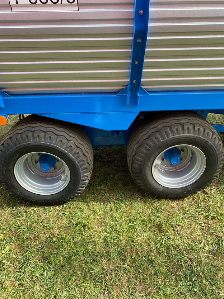 ZAMET Mähladewagen / Green forage mower / Remorque autochargeuse / Remolque autocargable / Самозагружающийся прицеп с косилкой / Przyczepa samozaładowcza z kosiarką bębnową T635/3 - Samoutovarni vagon: slika ZAMET Mähladewagen / Green forage mower / Remorque autochargeuse / Remolque autocargable / Самозагружающийся прицеп с косилкой / Przyczepa samozaładowcza z kosiarką bębnową T635/3 - Samoutovarni vagon ZAMET Mähladewagen / Green forage mower / Remorque autochargeuse / Remolque autocargable / Самозагружающийся прицеп с косилкой / Przyczepa samozaładowcza z kosiarką bębnową T635/3 - Samoutovarni vagon: slika ZAMET Mähladewagen / Green forage mower / Remorque autochargeuse / Remolque autocargable / Самозагружающийся прицеп с косилкой / Przyczepa samozaładowcza z kosiarką bębnową T635/3 - Samoutovarni vagon