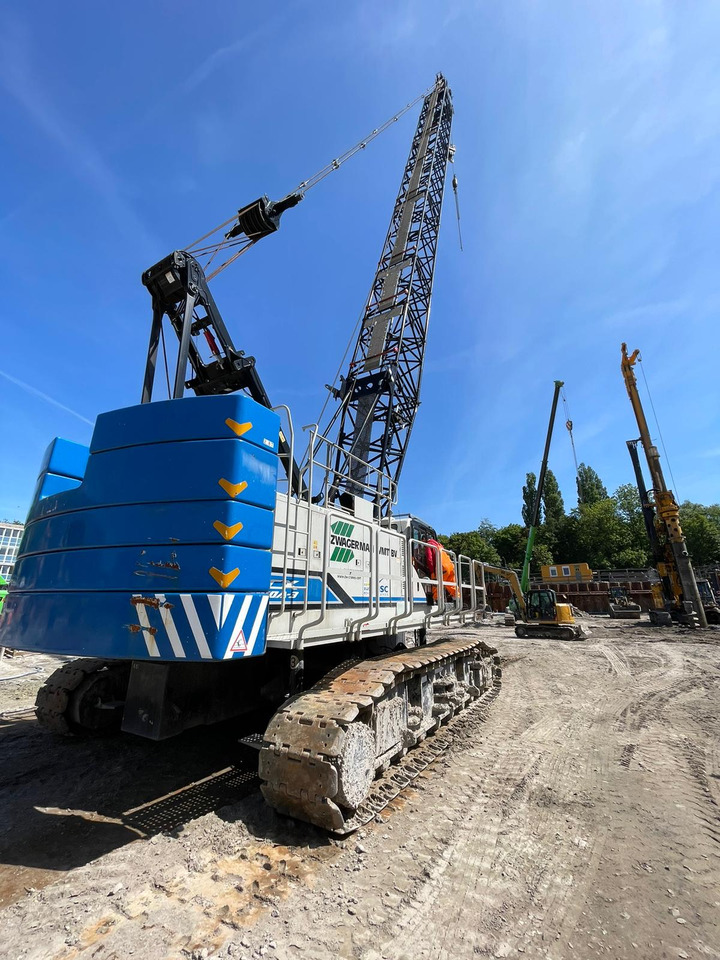Hitachi-Sumitomo SCX 1000A-3 - Dizalica gusjeničar: slika Hitachi-Sumitomo SCX 1000A-3 - Dizalica gusjeničar Hitachi-Sumitomo SCX 1000A-3 - Dizalica gusjeničar: slika Hitachi-Sumitomo SCX 1000A-3 - Dizalica gusjeničar