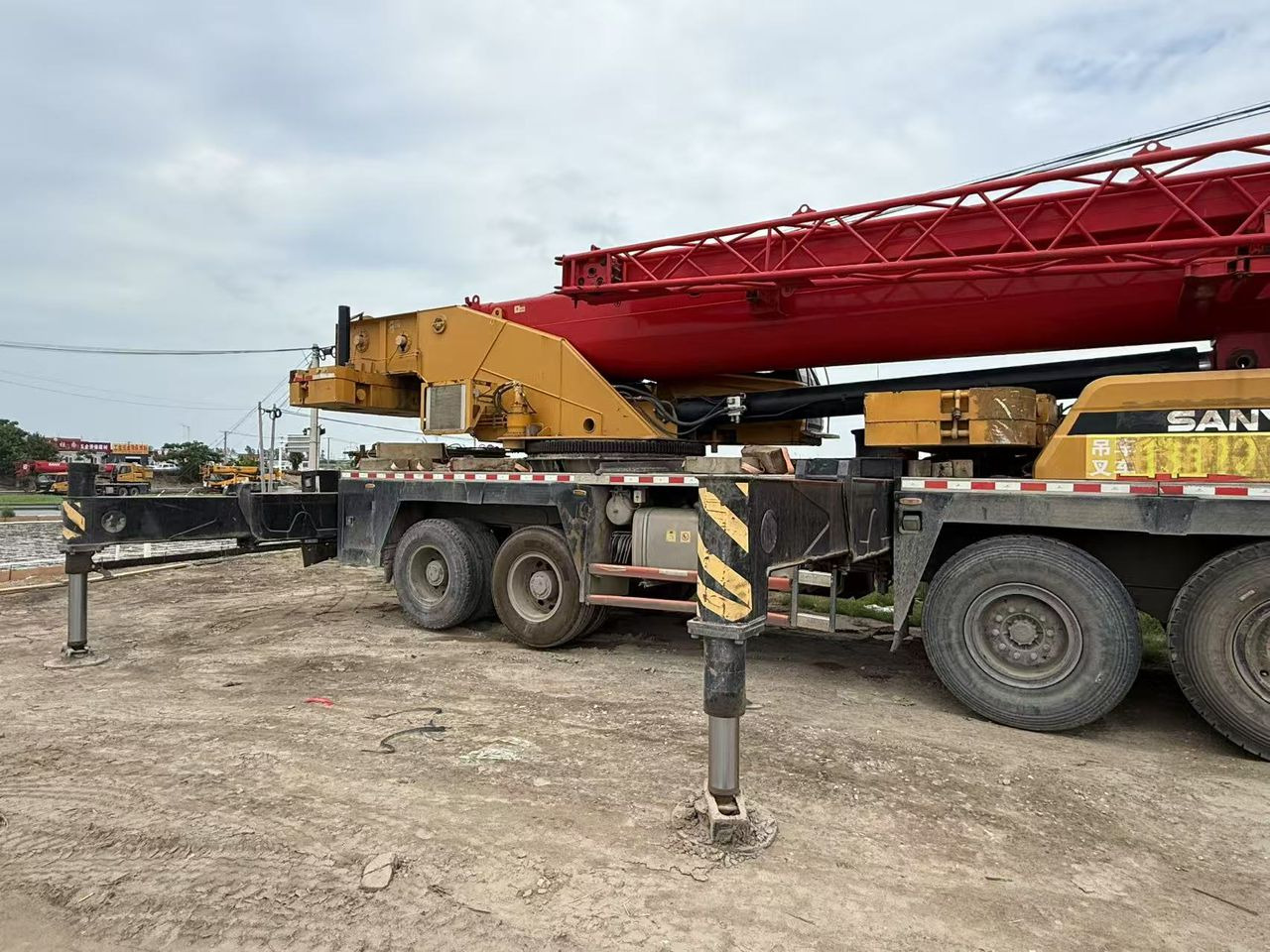 SANY STC800T5 STC800E5 STC800C5 80tons - Autodizalica: slika SANY STC800T5 STC800E5 STC800C5 80tons - Autodizalica SANY STC800T5 STC800E5 STC800C5 80tons - Autodizalica: slika SANY STC800T5 STC800E5 STC800C5 80tons - Autodizalica