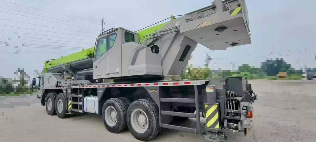 ZOOMLION 1000V5 - Autodizalica: slika ZOOMLION 1000V5 - Autodizalica ZOOMLION 1000V5 - Autodizalica: slika ZOOMLION 1000V5 - Autodizalica