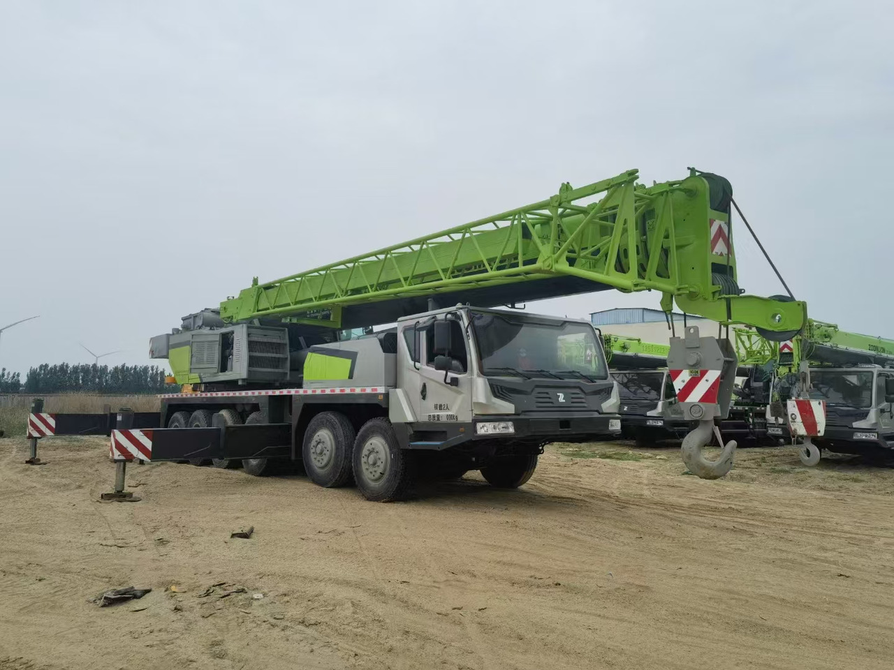 ZOOMLION ZTC1000V - Autodizalica: slika ZOOMLION ZTC1000V - Autodizalica ZOOMLION ZTC1000V - Autodizalica: slika ZOOMLION ZTC1000V - Autodizalica