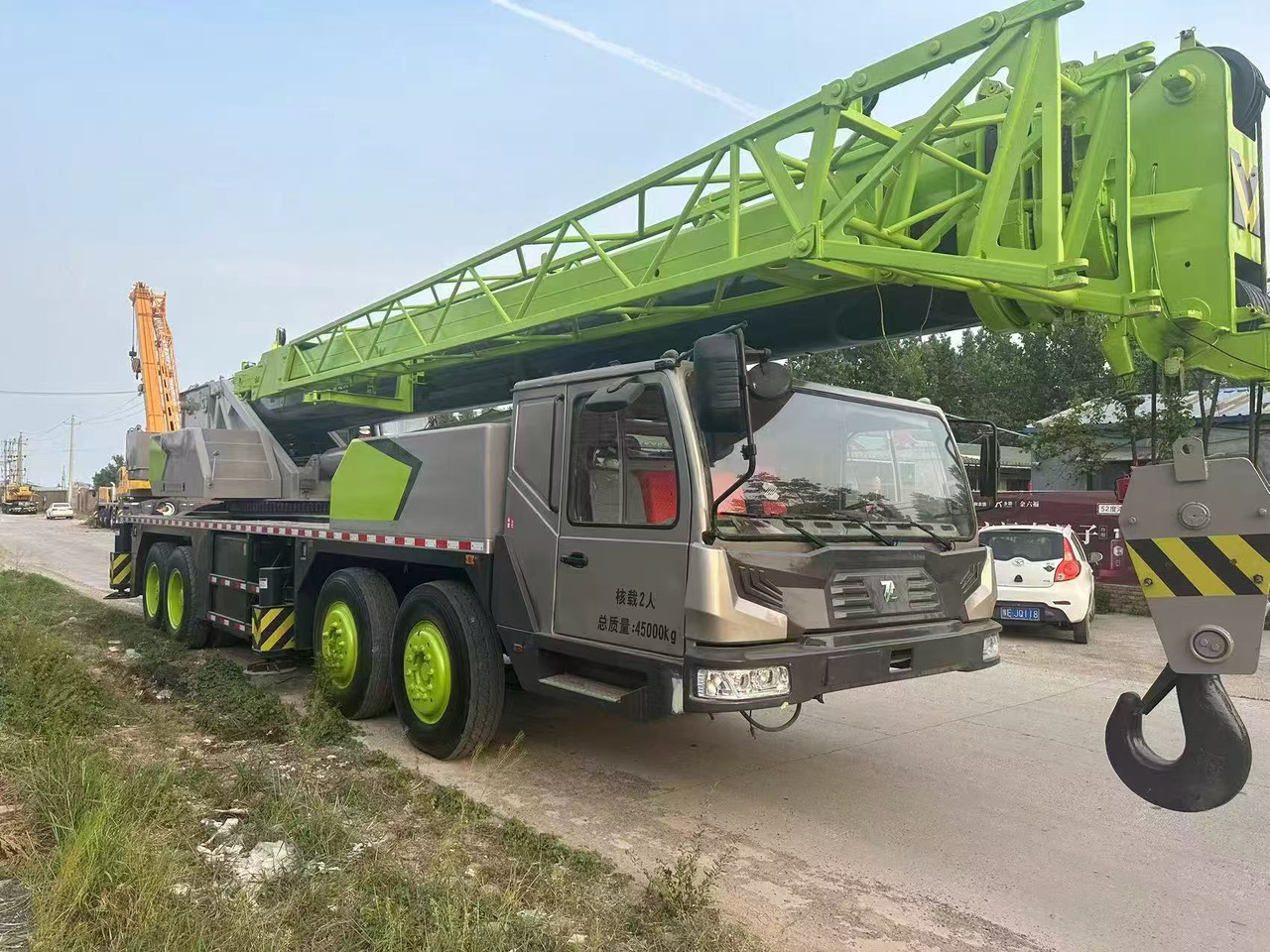 ZOOMLION ZTC701V - Autodizalica: slika ZOOMLION ZTC701V - Autodizalica ZOOMLION ZTC701V - Autodizalica: slika ZOOMLION ZTC701V - Autodizalica