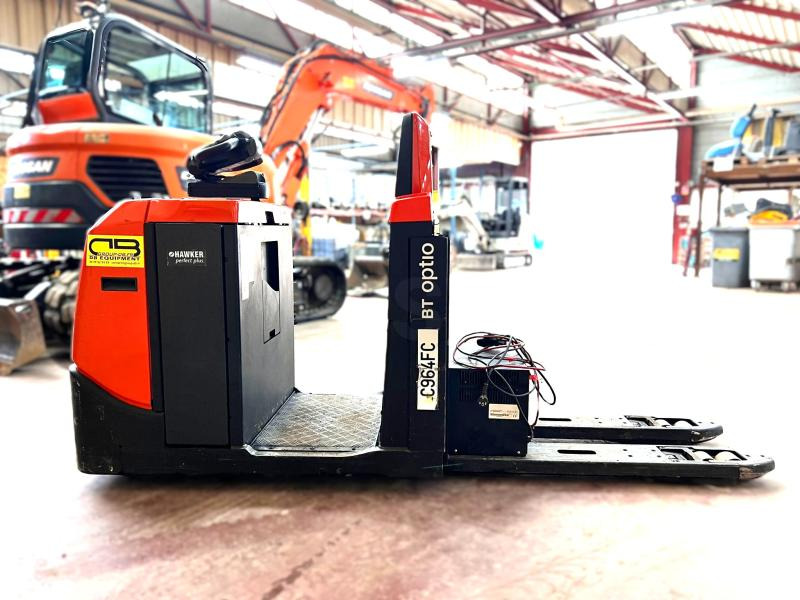 BT OSE250 Gerbeur transpalette électrique - Slagač stoga: slika BT OSE250 Gerbeur transpalette électrique - Slagač stoga BT OSE250 Gerbeur transpalette électrique - Slagač stoga: slika BT OSE250 Gerbeur transpalette électrique - Slagač stoga