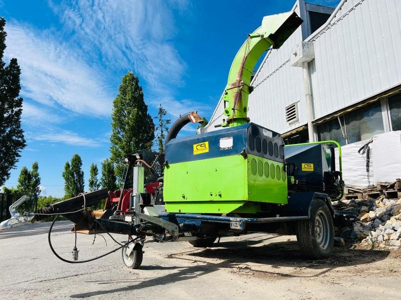 BUGNOT THIERION BV7 Broyeur de branche - Drobilica za drvo: slika BUGNOT THIERION BV7 Broyeur de branche - Drobilica za drvo BUGNOT THIERION BV7 Broyeur de branche - Drobilica za drvo: slika BUGNOT THIERION BV7 Broyeur de branche - Drobilica za drvo