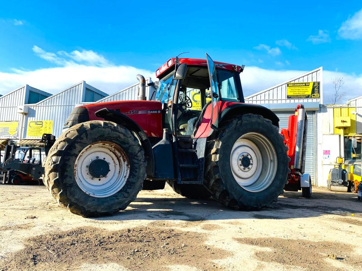 CASE IH CVX 150 - Traktor: slika CASE IH CVX 150 - Traktor CASE IH CVX 150 - Traktor: slika CASE IH CVX 150 - Traktor