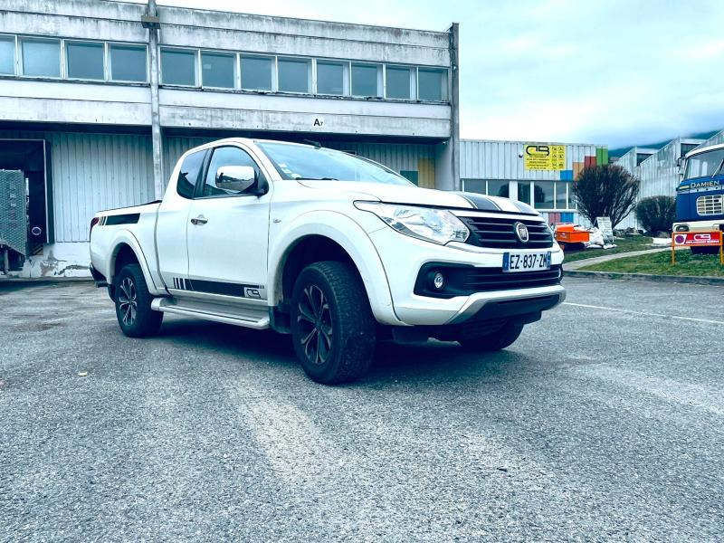 FIAT Véhicule utilitaire Pickup FULLBACK 4X4 - Pick-up: slika FIAT Véhicule utilitaire Pickup FULLBACK 4X4 - Pick-up FIAT Véhicule utilitaire Pickup FULLBACK 4X4 - Pick-up: slika FIAT Véhicule utilitaire Pickup FULLBACK 4X4 - Pick-up
