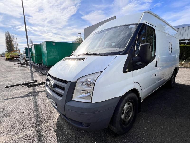 Ford Transit 2,2L TDCI 140cv Moteur HS - Mali kombi: slika Ford Transit 2,2L TDCI 140cv Moteur HS - Mali kombi Ford Transit 2,2L TDCI 140cv Moteur HS - Mali kombi: slika Ford Transit 2,2L TDCI 140cv Moteur HS - Mali kombi