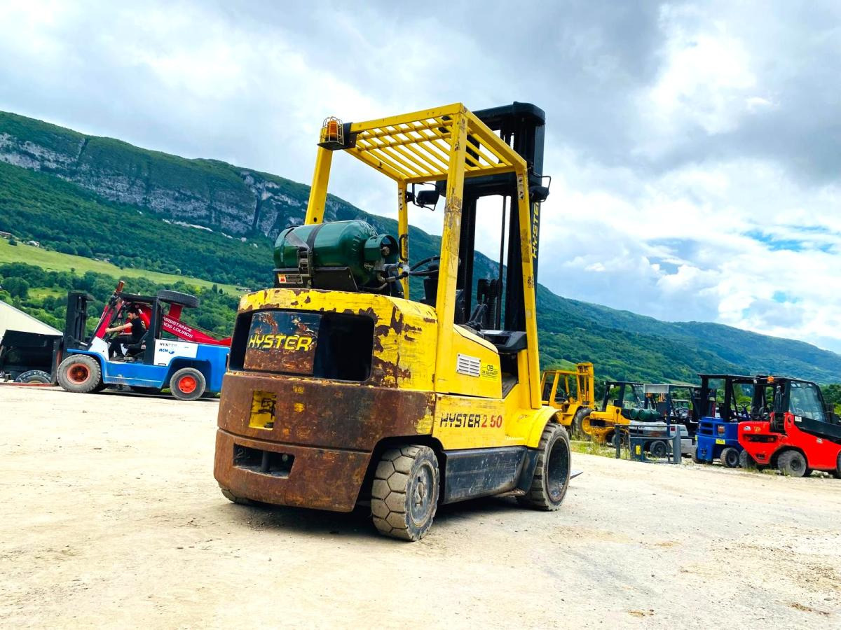HSYTER S2.50XM Chariot élévateur 2.5T (NET DE TVA) - Plinski viličar: slika HSYTER S2.50XM Chariot élévateur 2.5T (NET DE TVA) - Plinski viličar HSYTER S2.50XM Chariot élévateur 2.5T (NET DE TVA) - Plinski viličar: slika HSYTER S2.50XM Chariot élévateur 2.5T (NET DE TVA) - Plinski viličar