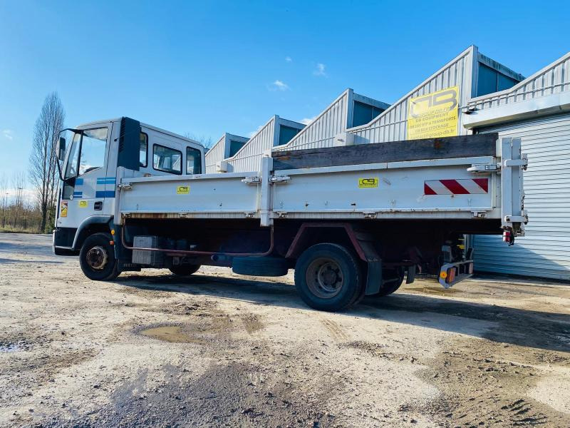 IVECO 75E14 CAMION BENNE 7,5T (NET DE TVA) - Kiper: slika IVECO 75E14 CAMION BENNE 7,5T (NET DE TVA) - Kiper IVECO 75E14 CAMION BENNE 7,5T (NET DE TVA) - Kiper: slika IVECO 75E14 CAMION BENNE 7,5T (NET DE TVA) - Kiper