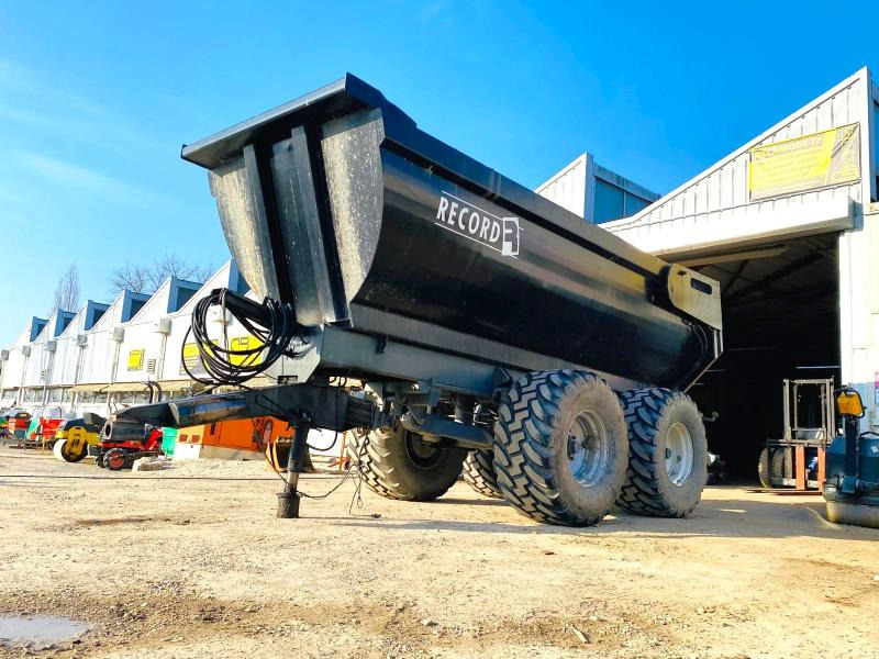 Nagibna prikolica za poljoprivredna gospodarstva/ Istovarivač RECORD R TP17 REMORQUE AGRICOLE: slika Nagibna prikolica za poljoprivredna gospodarstva/ Istovarivač RECORD R TP17 REMORQUE AGRICOLE