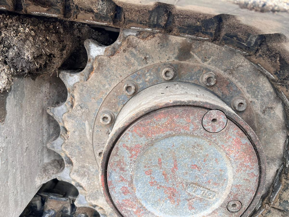 Bager gusjeničar Takeuchi TB280FR pelle à chenille 8T: slika Bager gusjeničar Takeuchi TB280FR pelle à chenille 8T Bager gusjeničar Takeuchi TB280FR pelle à chenille 8T: slika Bager gusjeničar Takeuchi TB280FR pelle à chenille 8T